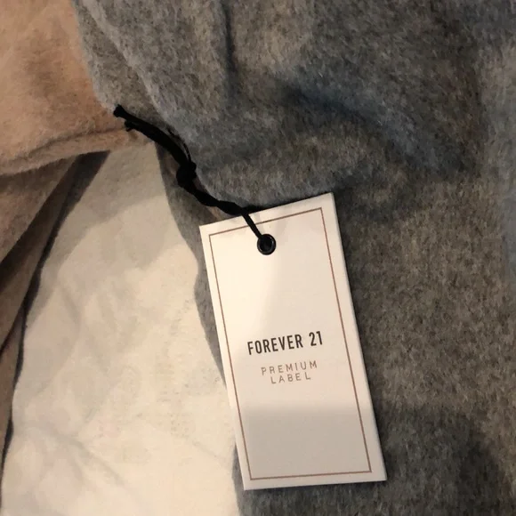 FOREVER 21 Colorblock Dolphin-Hem Shacket NWT - Picture 11 of 11